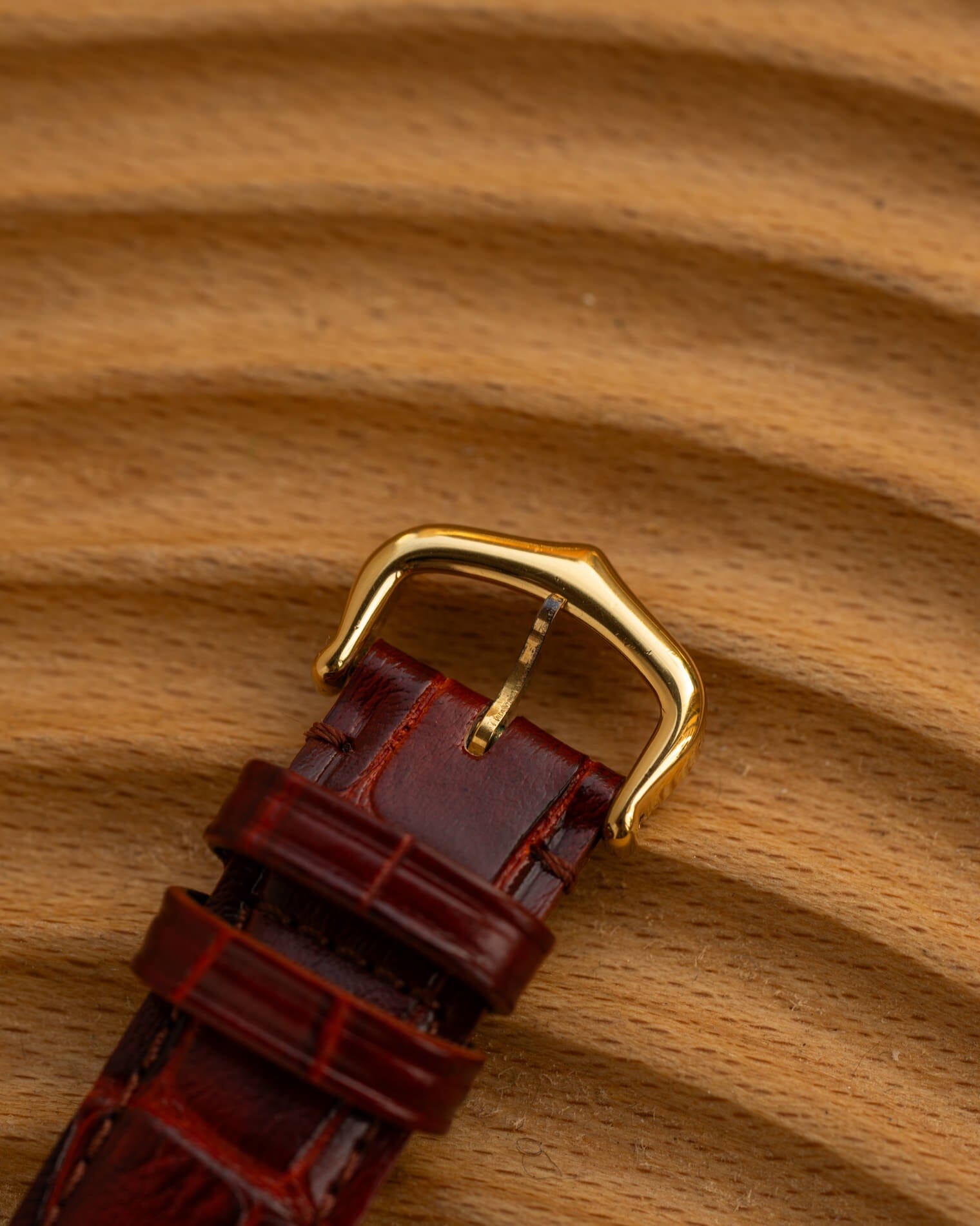 カルティエ マストタンク LM アイボリーローマン QZ Watch CARTIER