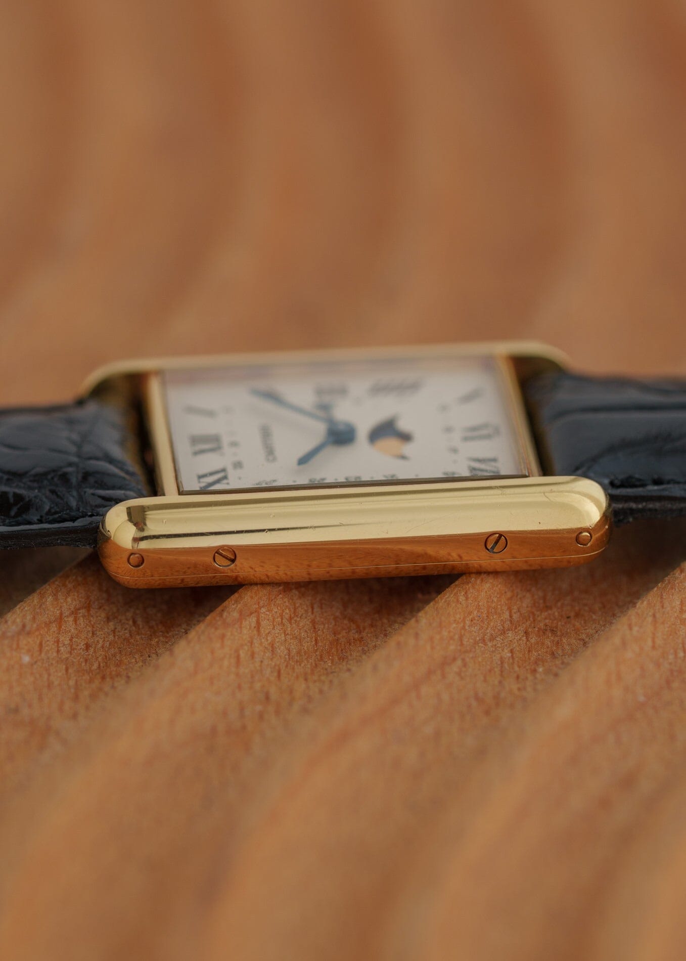 Cartier タンク ルイ カルティエ LM 819001 YG ムーンフェイズ Dバックル付き Watch CARTIER