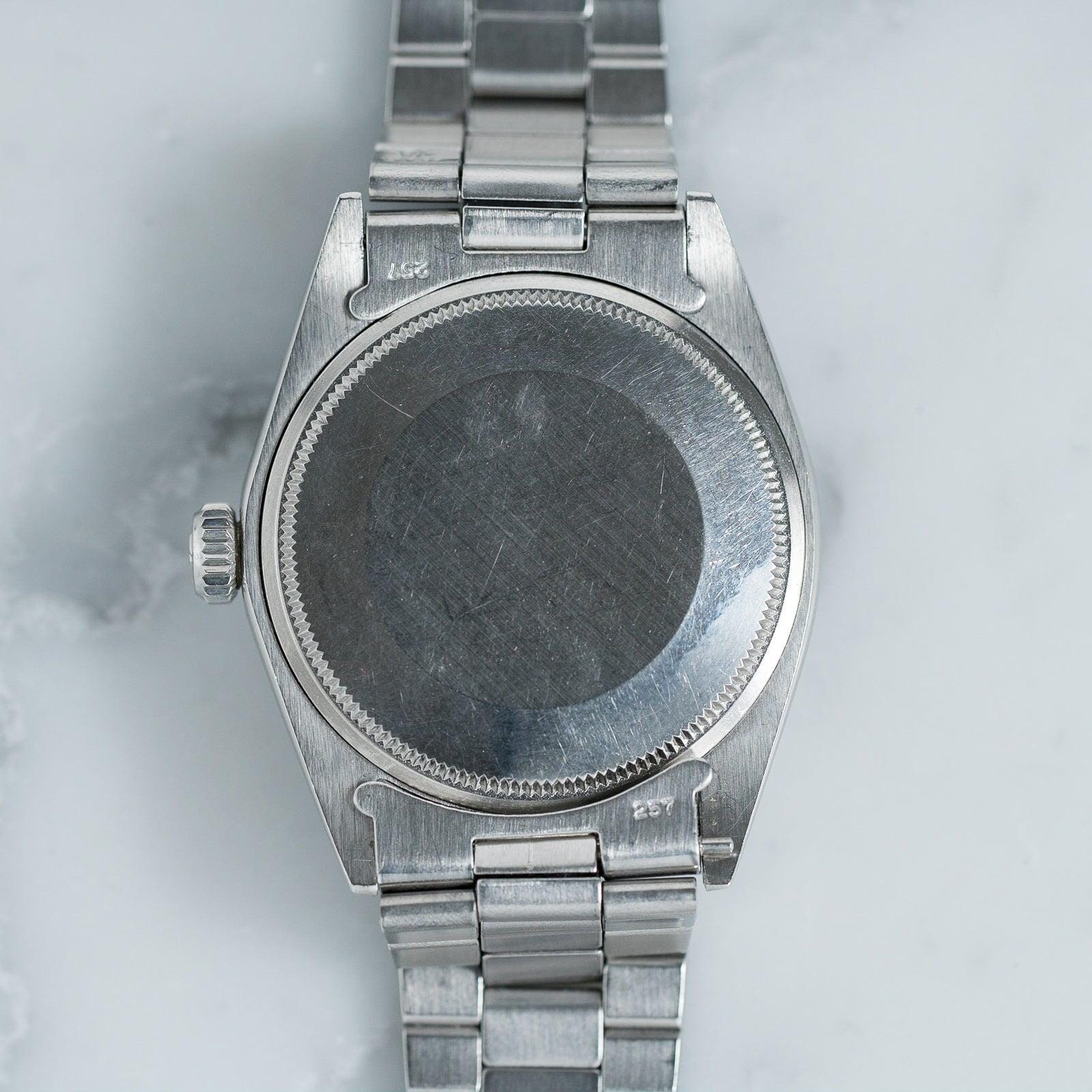 ROLEX Oyster Perpetual Date 1500 Grey Dial - Arbitro
