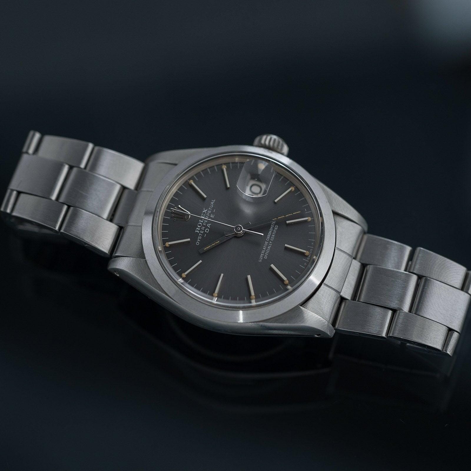 ROLEX Oyster Perpetual Date 1500 Grey Dial - Arbitro