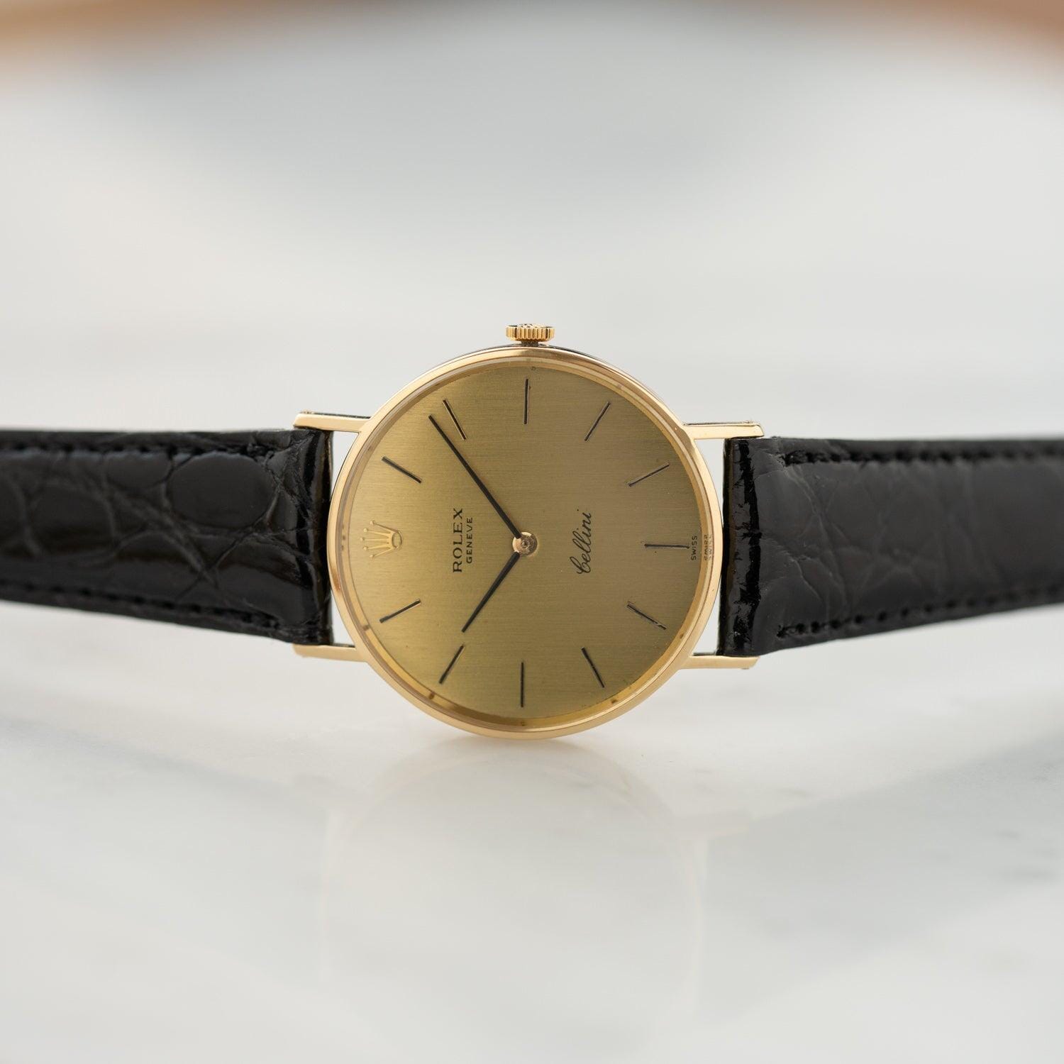 Cellini 3833 YG Round Champagne Dial - Arbitro