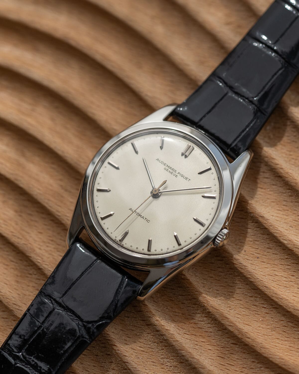 オーデマ ピゲ ラウンド スティール 自動巻き オパーリンダイアル Watch AUDEMARS PIGUET