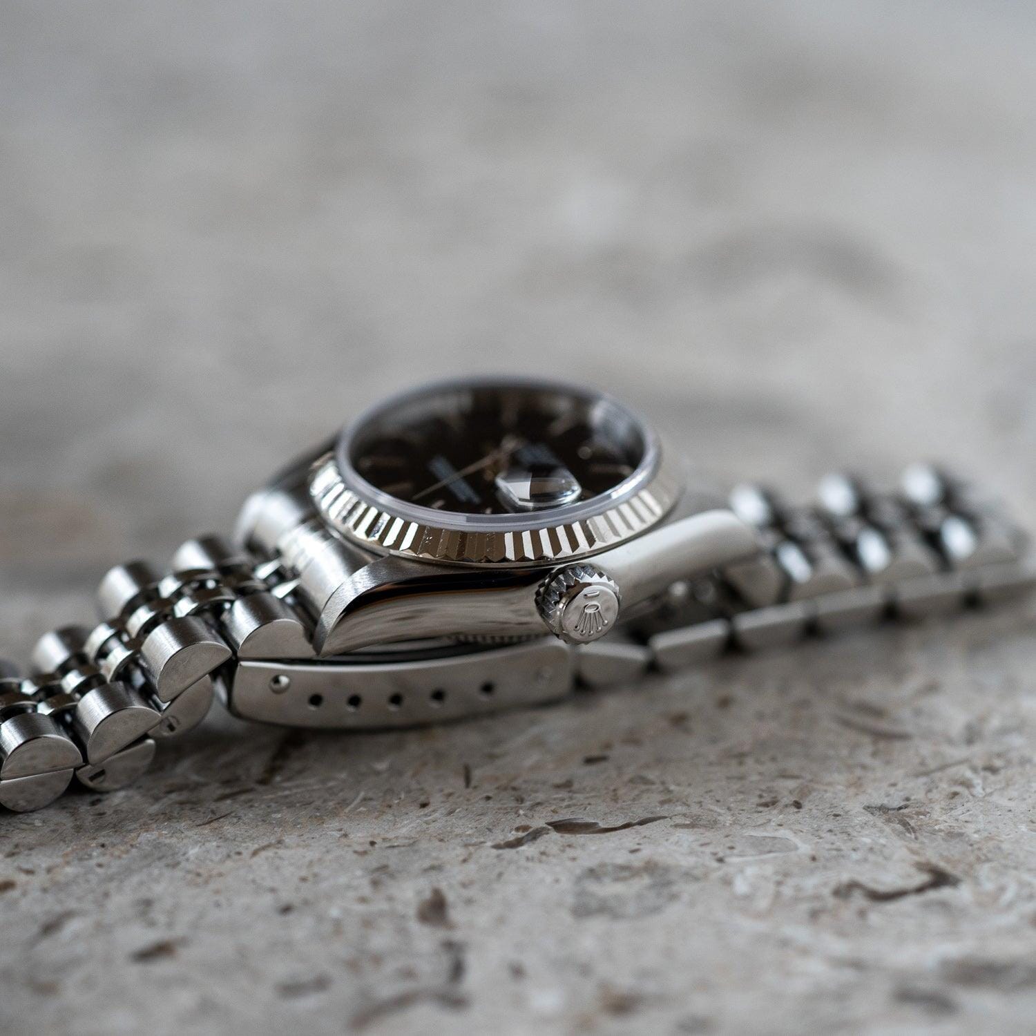 ROLEX Lady-Datejust 69174 Black - Arbitro