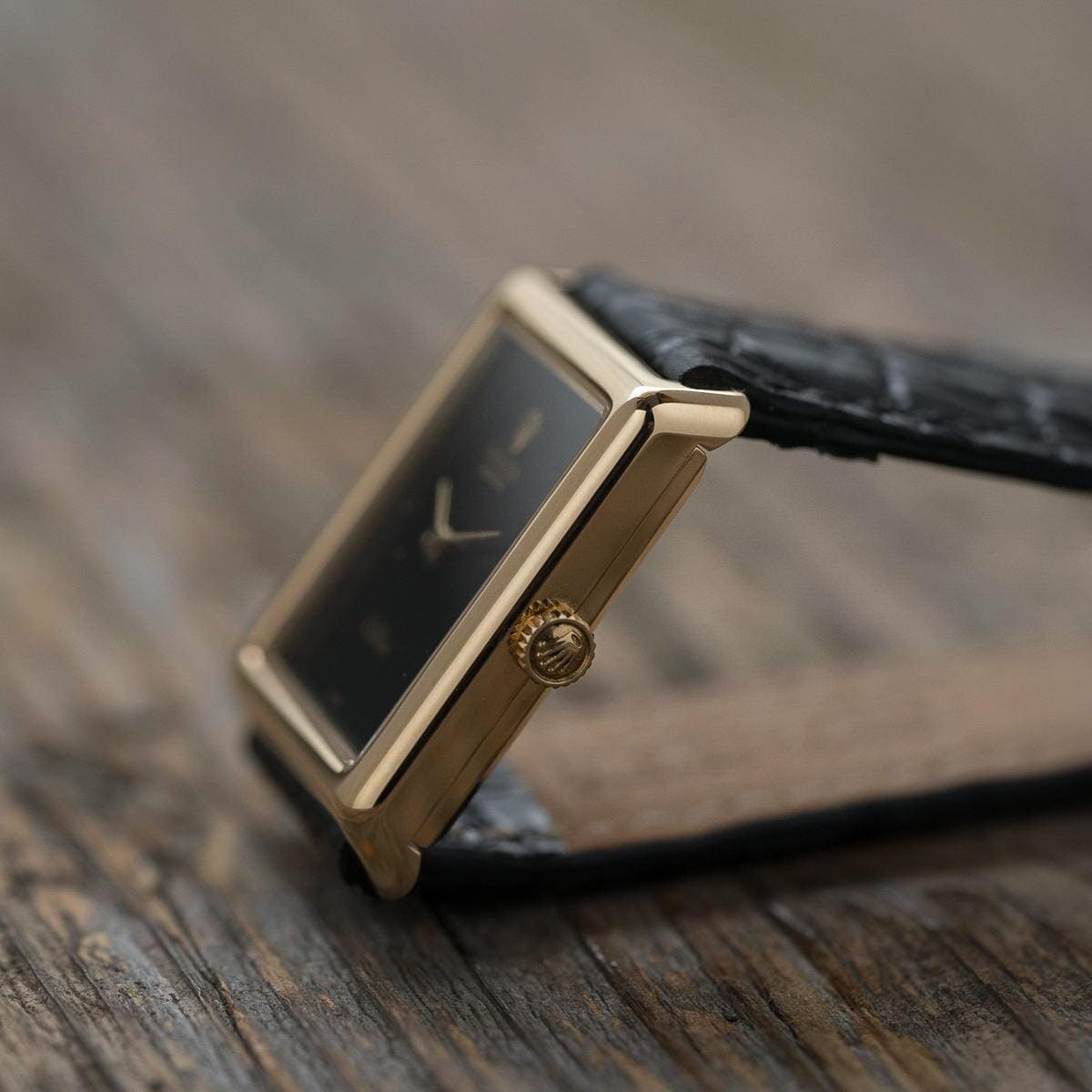 ROLEX Cellini 4103 Rectangle YG Black Dial 1970s - Arbitro