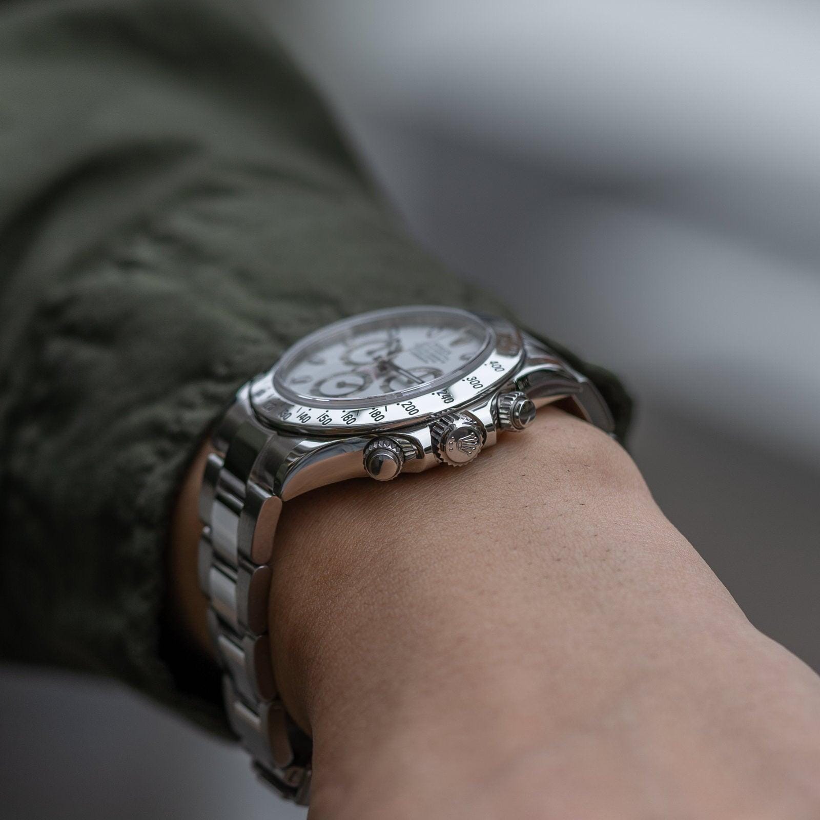 ROLEX Cosmograph Daytona 116520 White APH Dial - Arbitro