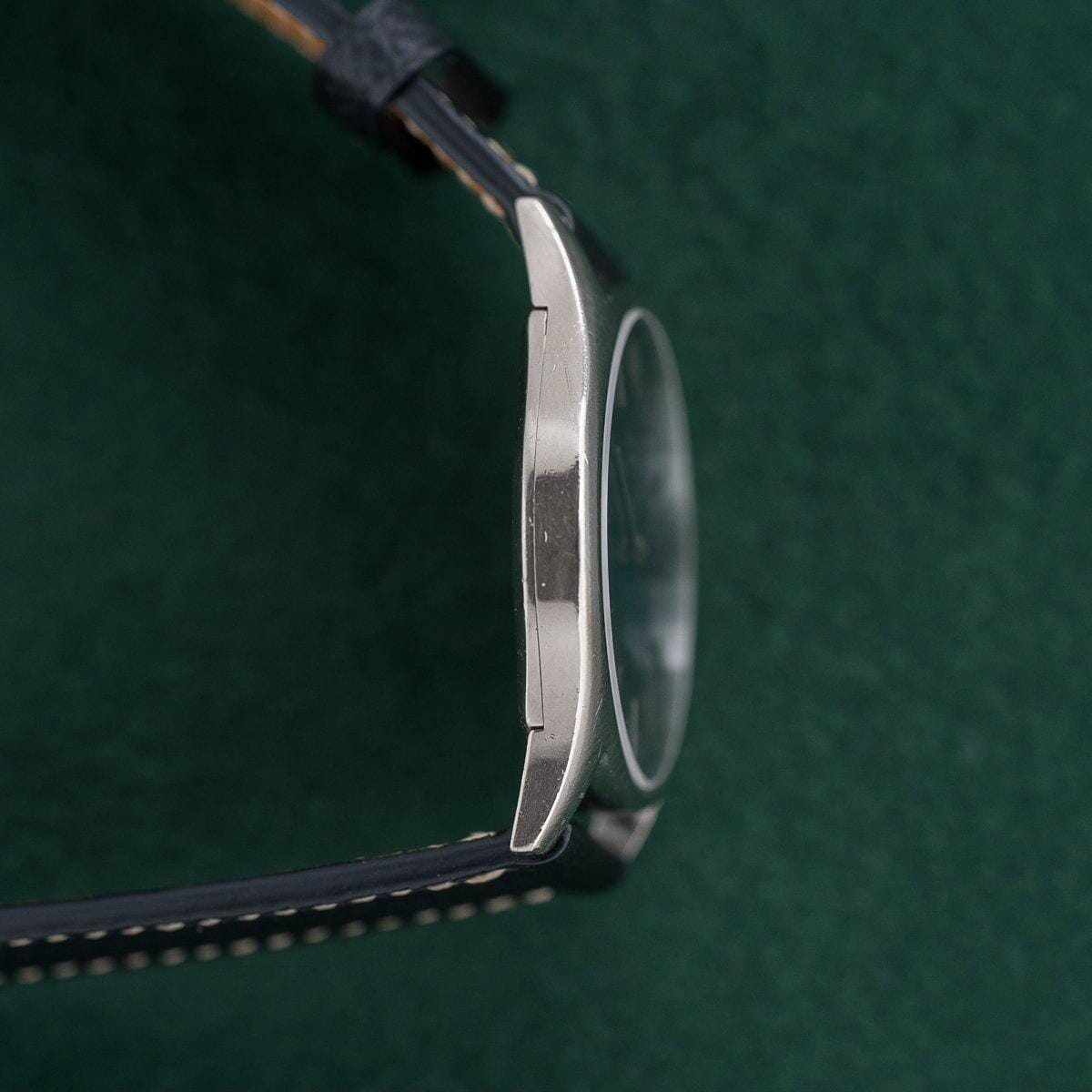 ROLEX Cellini 3804 WG Navy Dial 1970s - Arbitro