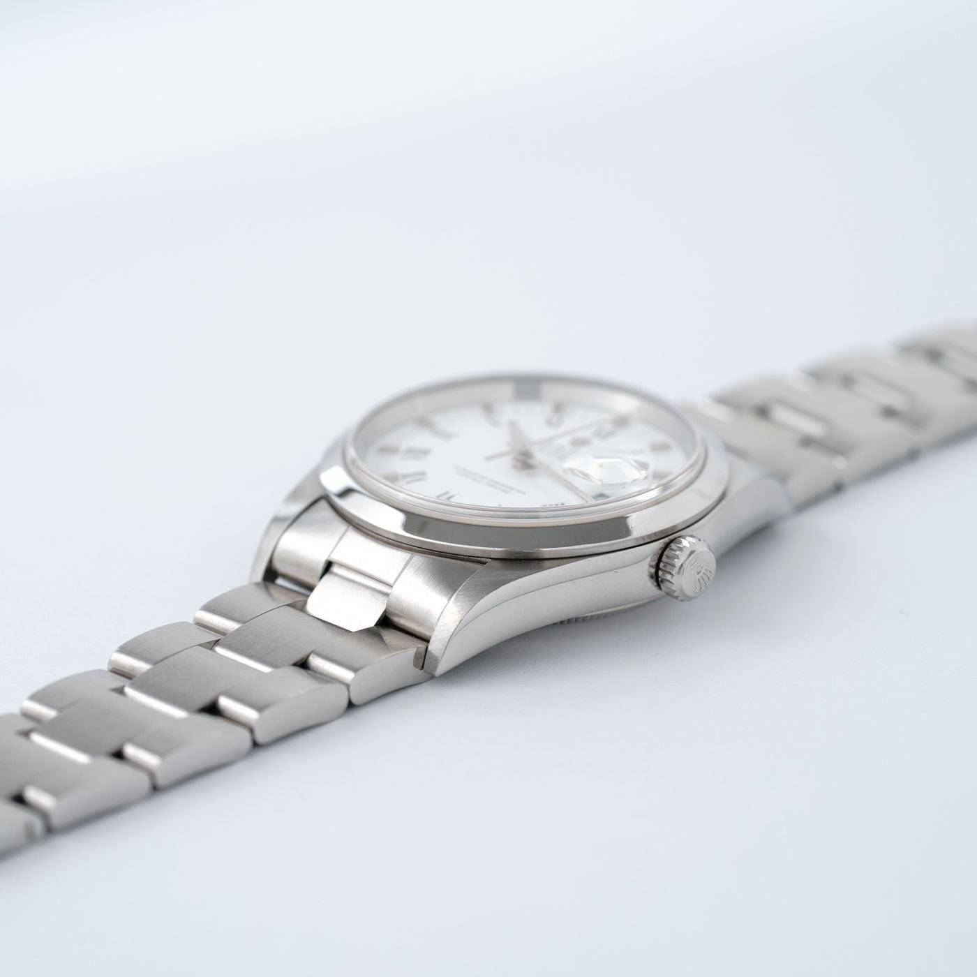 ROLEX Oyster Perpetual Date 15200 White Roman - Arbitro