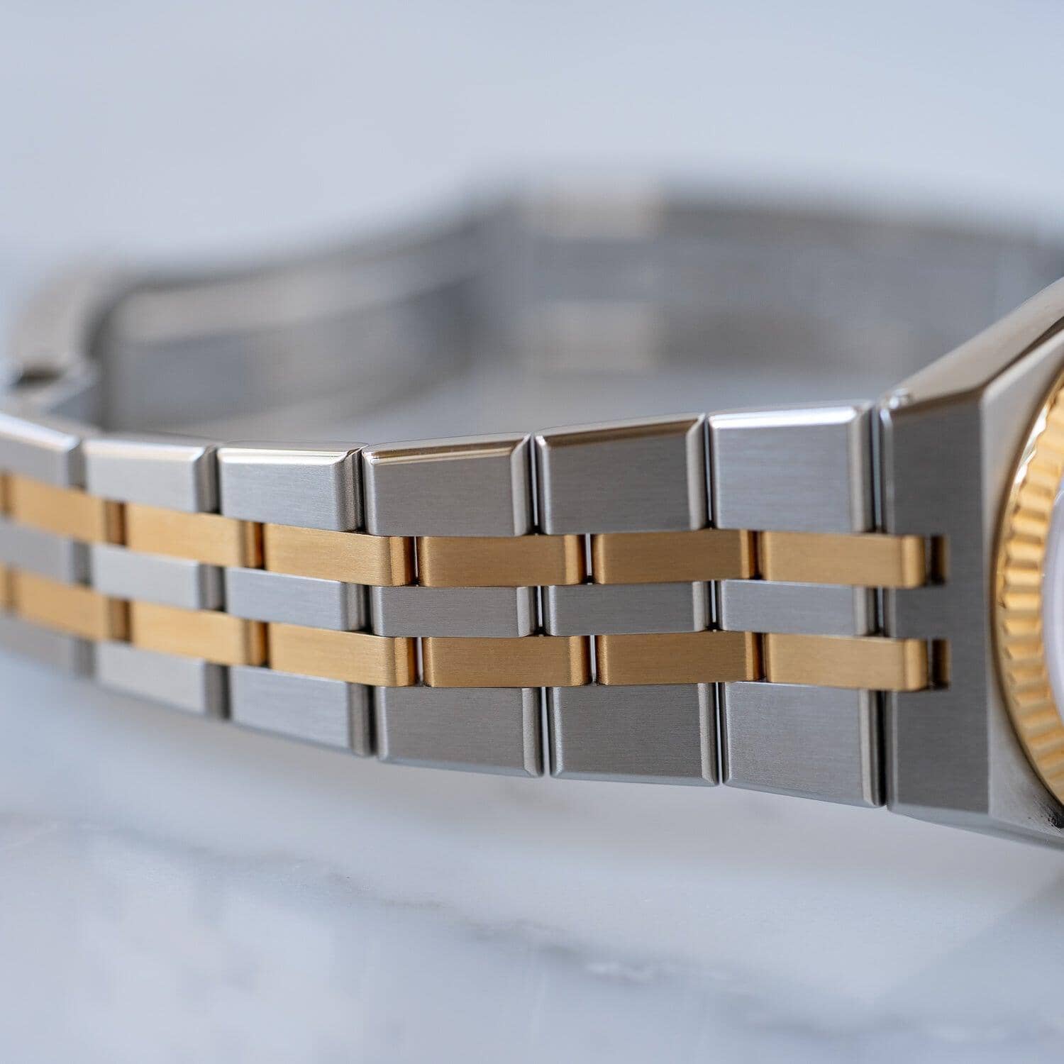ROLEX OysterQuartz Datejust 17013 White Roman / ロレックス オイスタークォーツ デイトジャスト