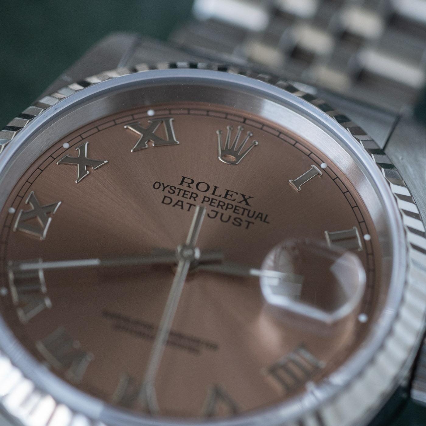 ROLEX Oyster Perpetual Datejust 16234 Salmon Dial - Arbitro