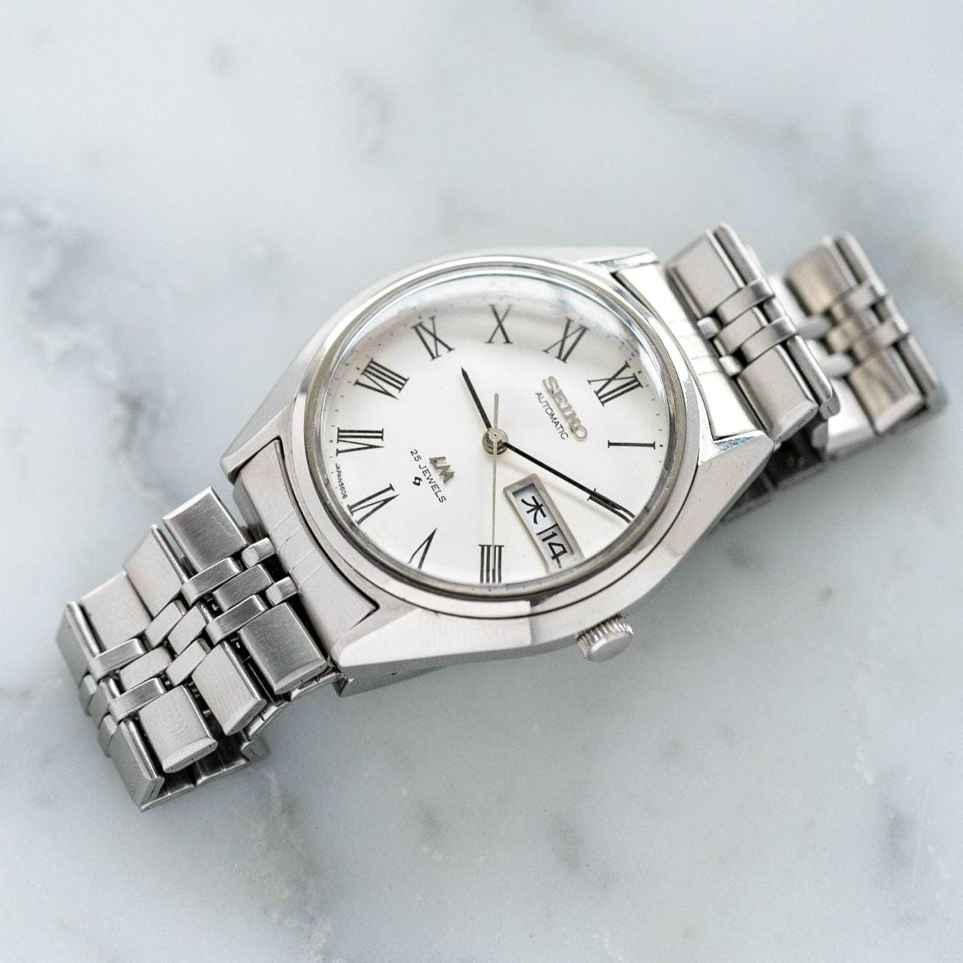SEIKO Lord Matic 5606-8031 Roman Dial 1970s - Arbitro