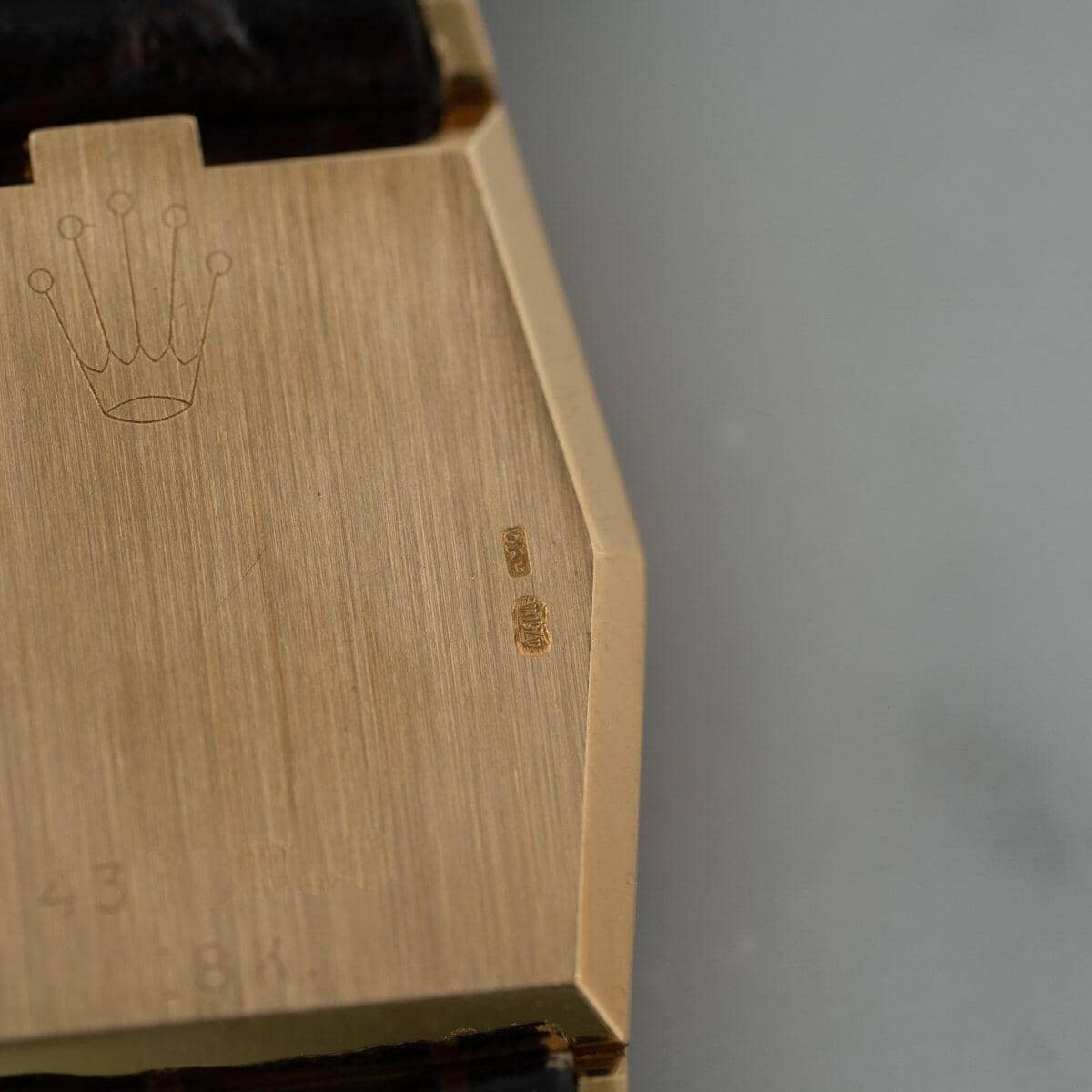 ROLEX Cellini 4122 YG Mahogany Dial - Arbitro