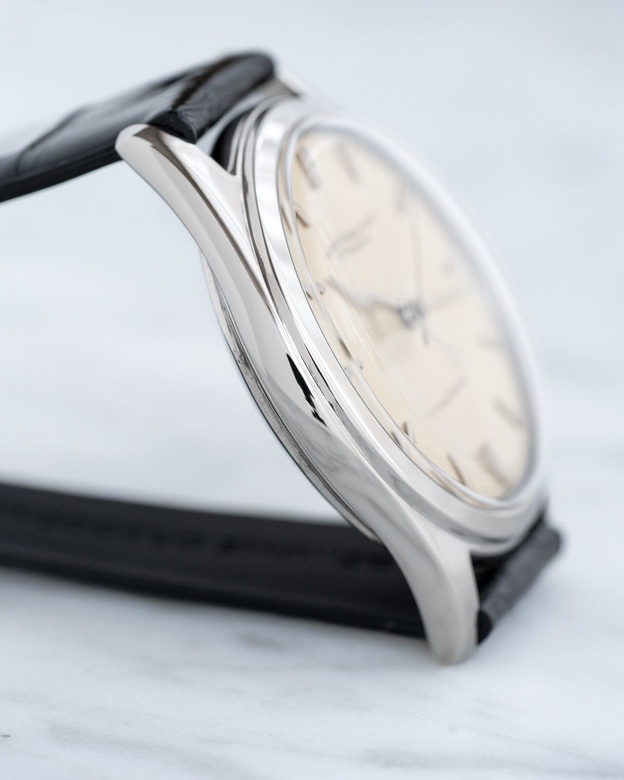 オーデマ ピゲ ラウンド スティール 自動巻き オパーリンダイアル Watch AUDEMARS PIGUET