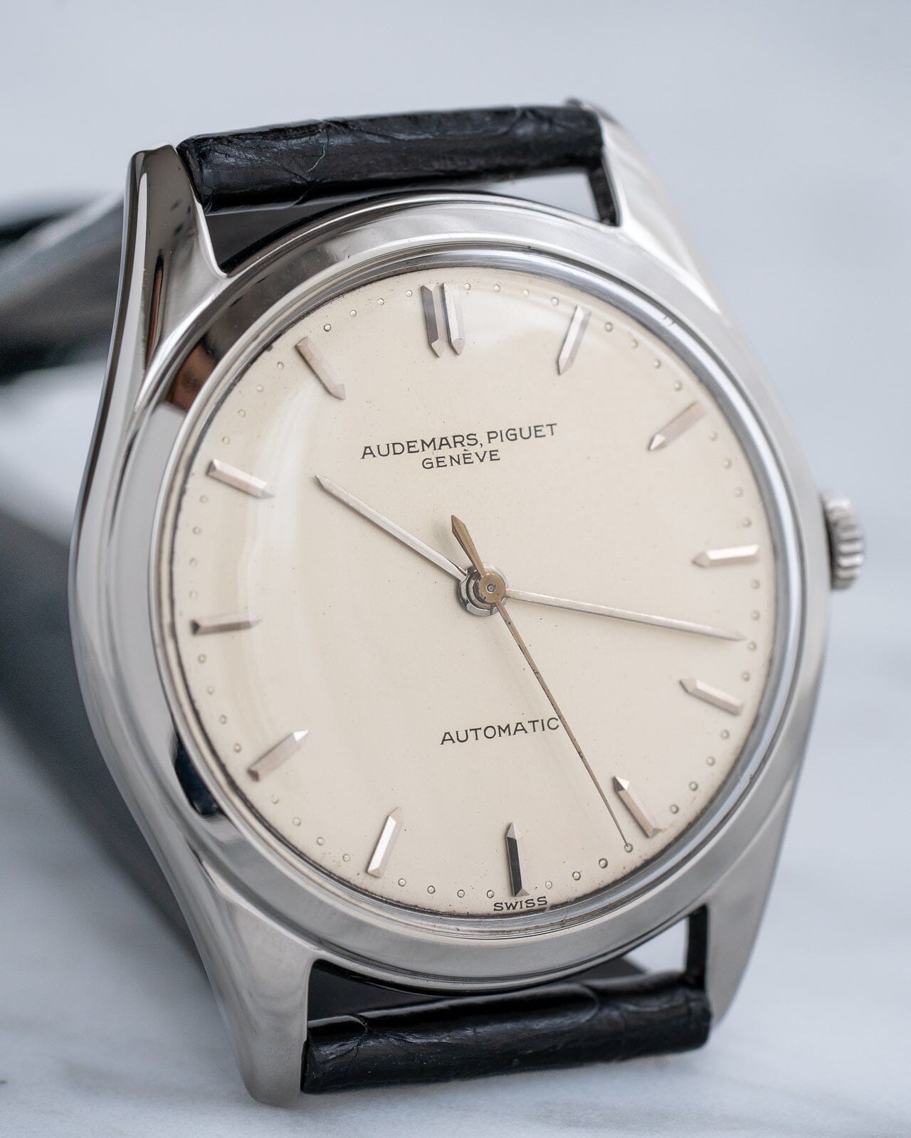 オーデマ ピゲ ラウンド スティール 自動巻き オパーリンダイアル Watch AUDEMARS PIGUET