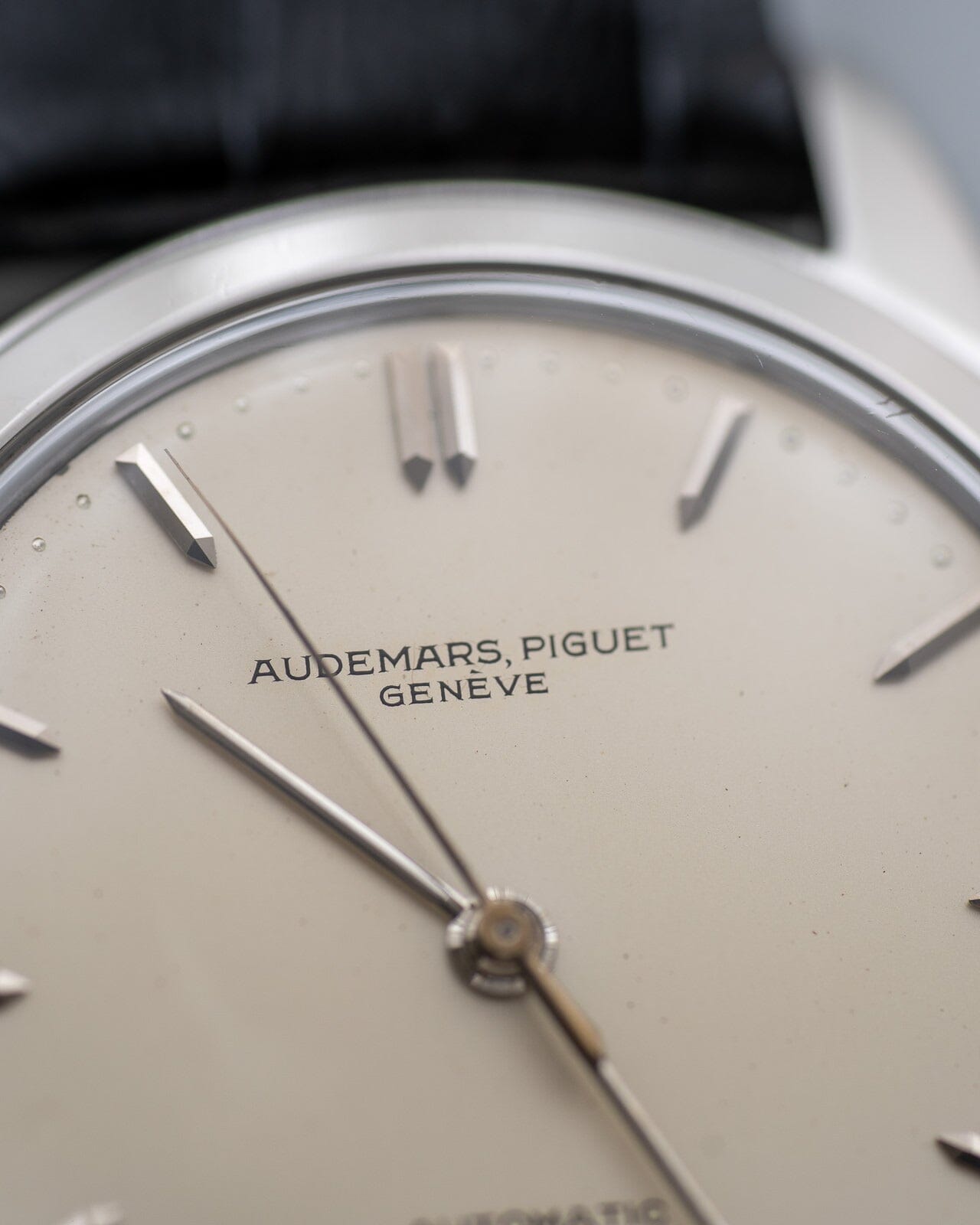 オーデマ ピゲ ラウンド スティール 自動巻き オパーリンダイアル Watch AUDEMARS PIGUET