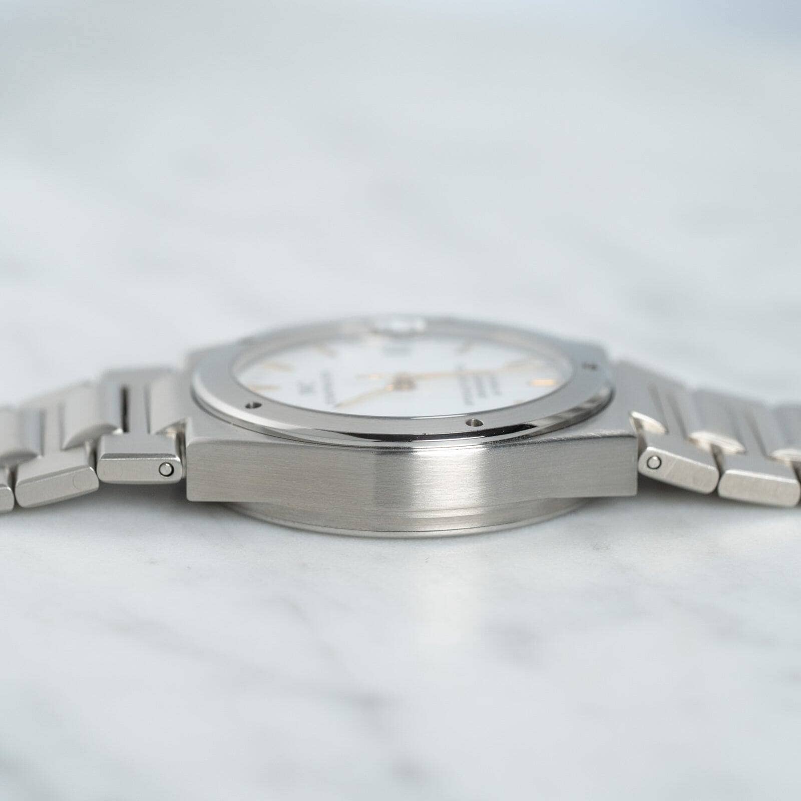 IWC インヂュニア 3521 ホワイト - Arbitro