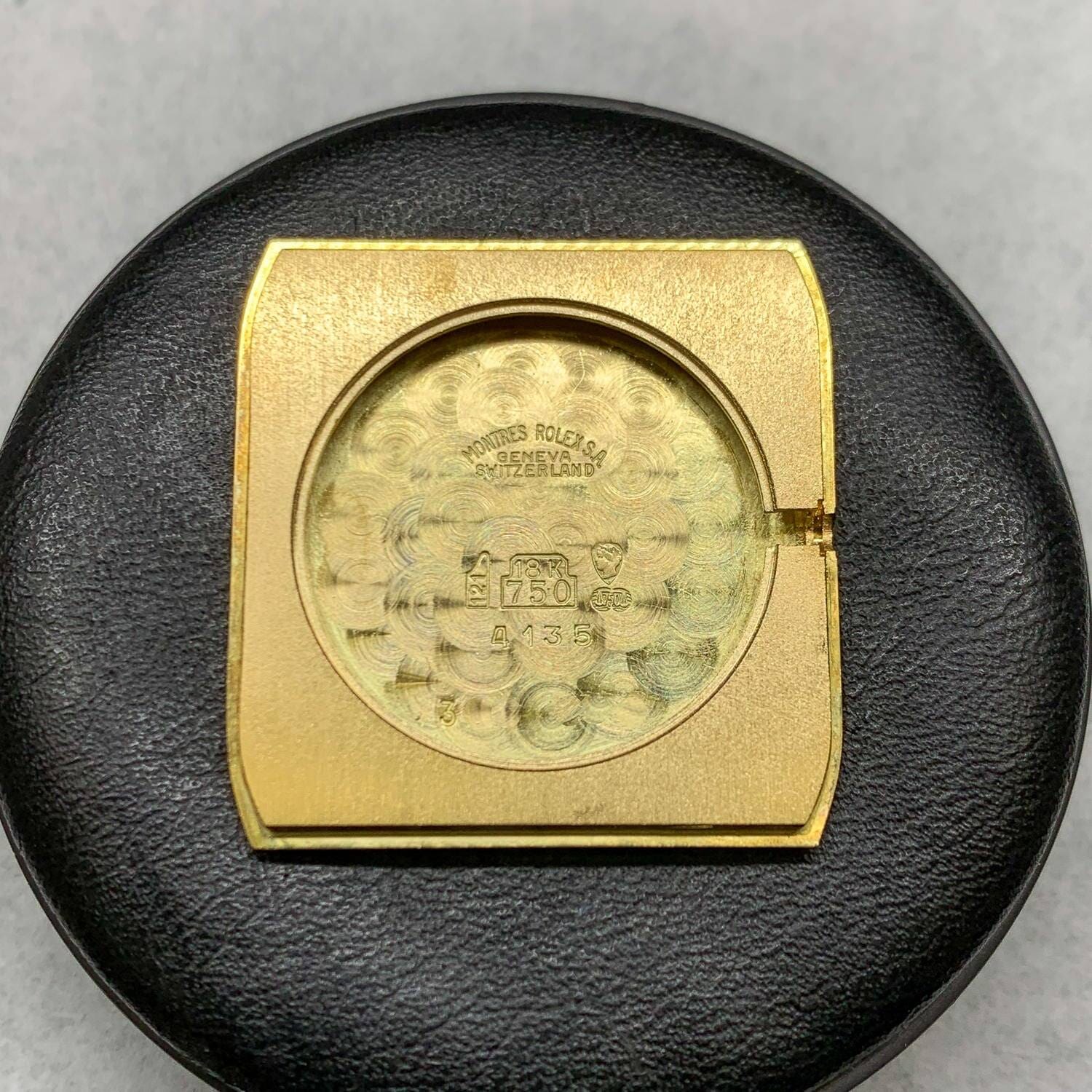 ROLEX Cellini 4135 YG Champagne Dial - Arbitro