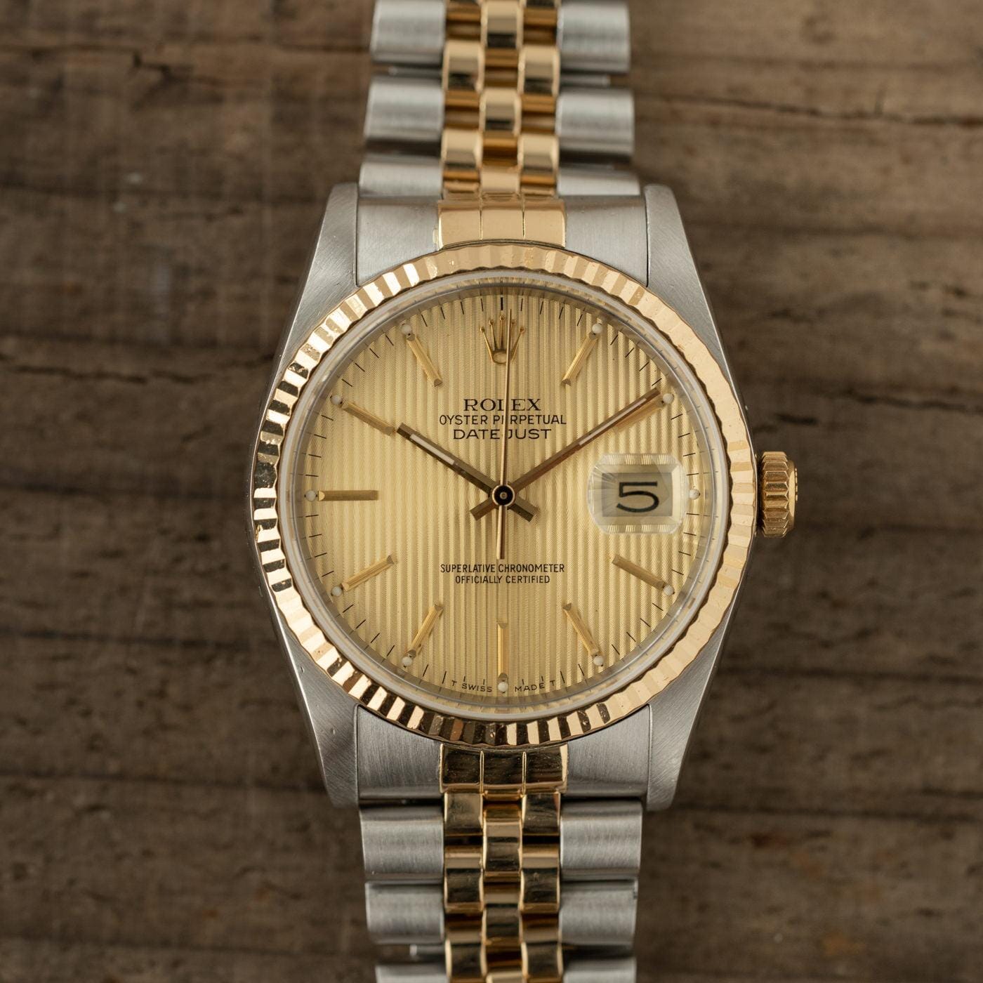 ROLEX Oyster Perpetual Datejust 16233 Tapestry Dial - Arbitro