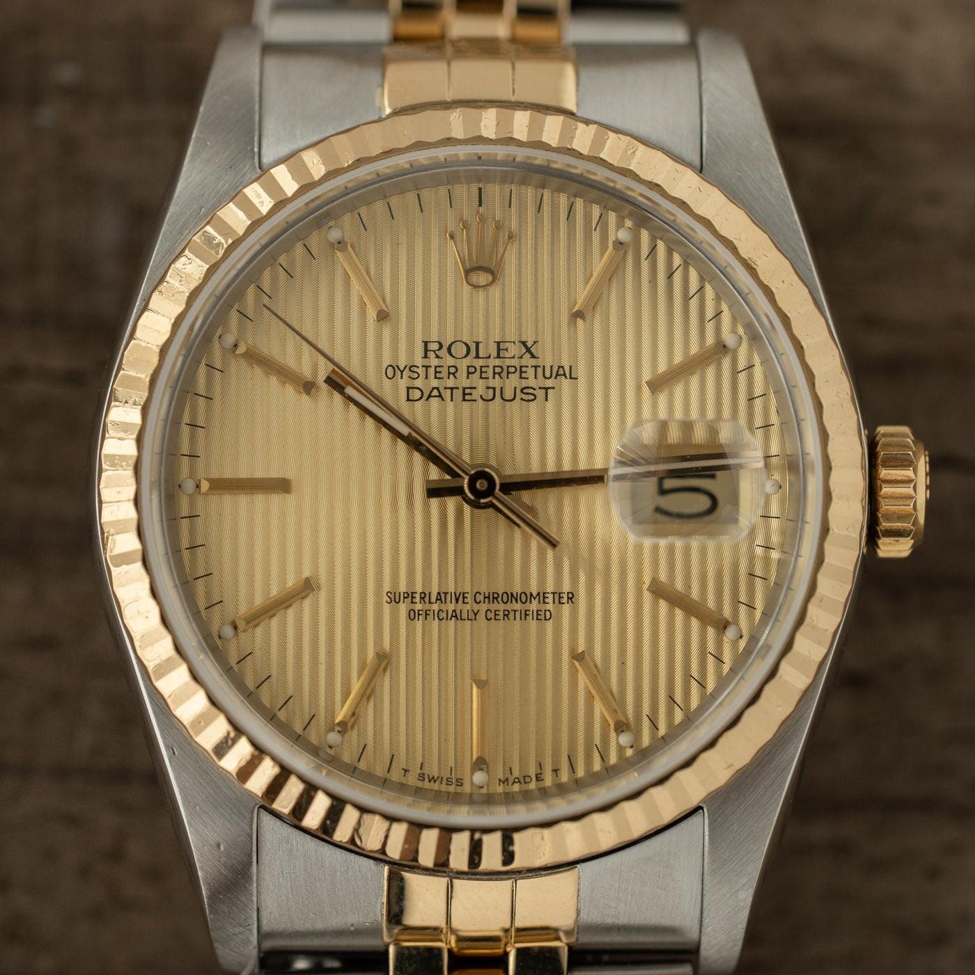 ROLEX Oyster Perpetual Datejust 16233 Tapestry Dial - Arbitro