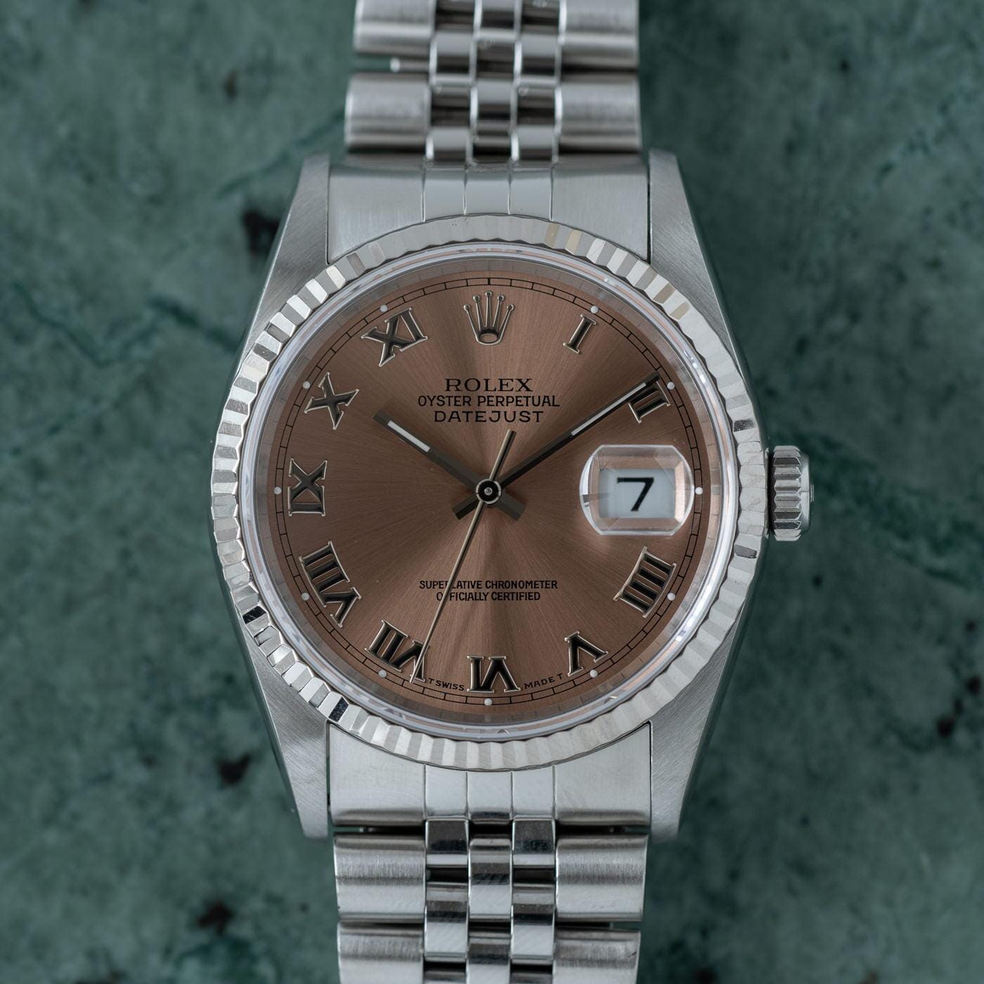 ROLEX Oyster Perpetual Datejust 16234 Salmon Dial - Arbitro