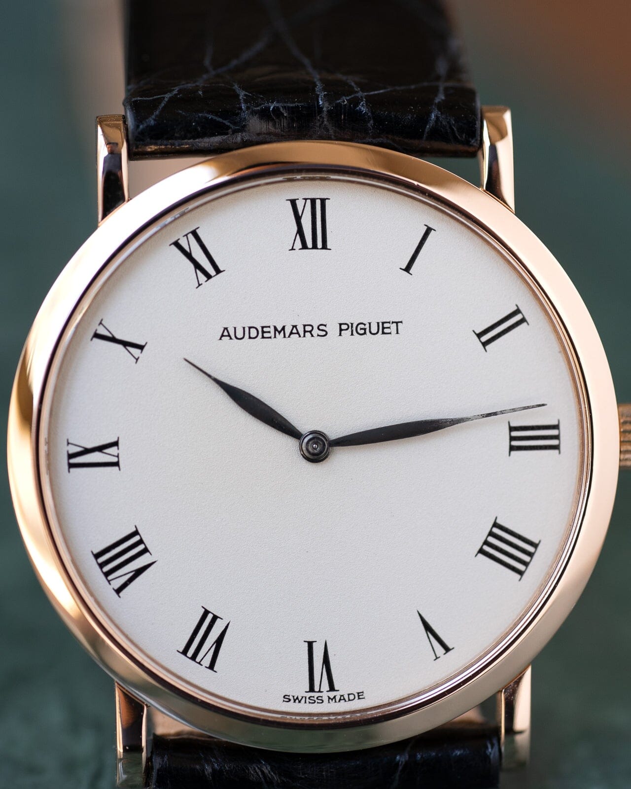 Audemars Piguet Extra Flat PG White Roman 1980s ARBITRO