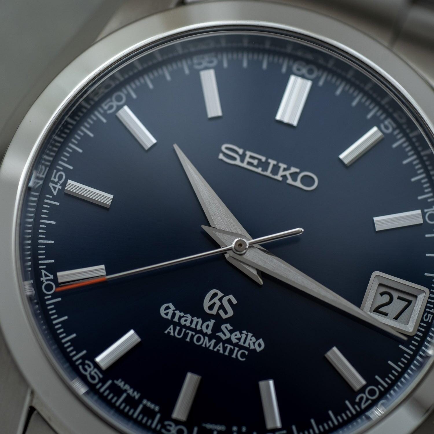 GRAND SEIKO SBGR073 Navy Dial - Arbitro